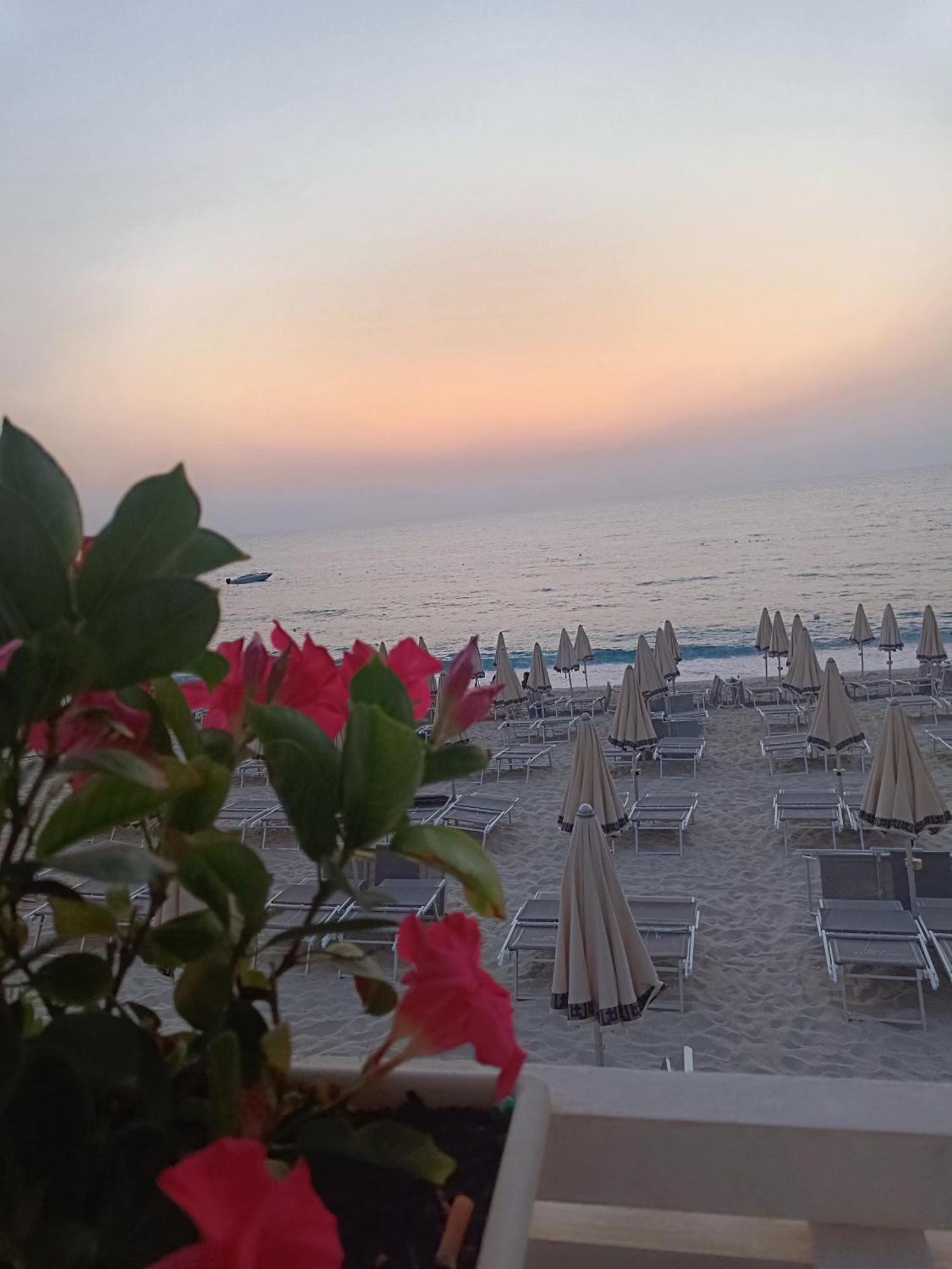 Stefanelli Tropea Home エクステリア 写真